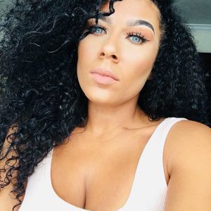 Meet your Posher, Tabatha